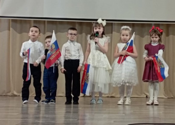Праздничный концерт, посвященный Дню Защитника Отечества, прошел в Центре культуры с.Тюшевка.